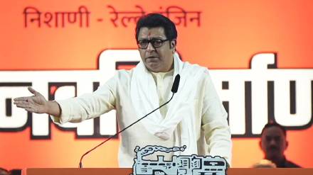 राज ठाकरेंचा दावा: महाराष्ट्रात ९६ लाख बोगस मतदार; निवडणुका थांबवाव्यात अशी मागणी