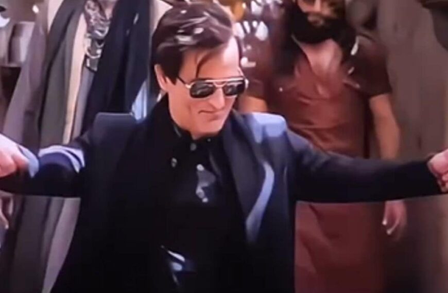 रणवीर सिंहच्या “धुरंधर” चित्रपटातील गाण्याचे स्टेप्स व्हायरल; सोशल मीडियावर जबरदस्त ट्रेंड