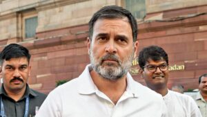 संविधान कलम ९४(क) अंतर्गत नोटीस: ११८ खासदारांच्या सह्या,&hellip;