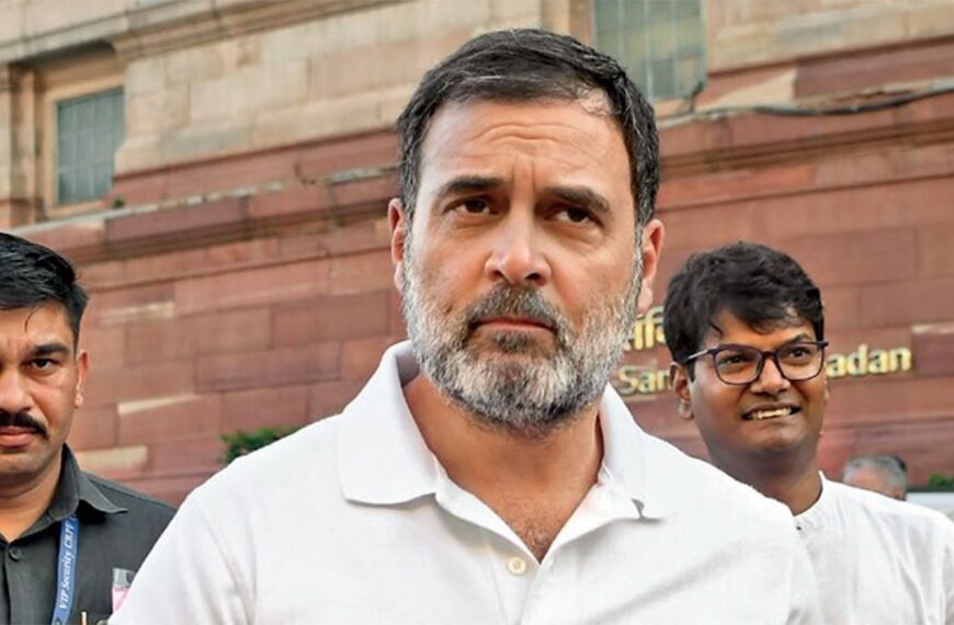 संविधान कलम ९४(क) अंतर्गत नोटीस: ११८ खासदारांच्या सह्या,&hellip;