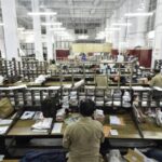 मुंबईत बनावट पोस्टल स्टॅम्प रॅकेटचा पर्दाफाश: एमआरए मार्ग पोलिसांची धडक कारवाई!