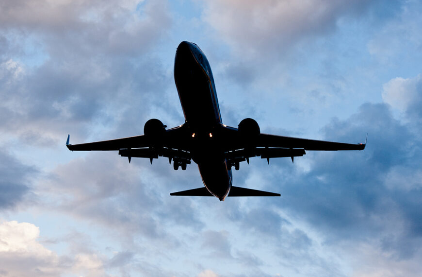 आकाशातील थरार आणि एका वैमानिकाचा अखेरचा हृदयद्रावक निरोप