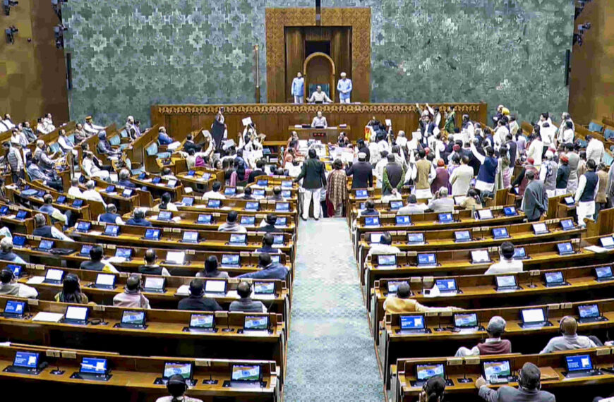 लोकसभेत गदारोळामुळे कामकाज ठप्प: सभापती संध्या राय यांनी&hellip;