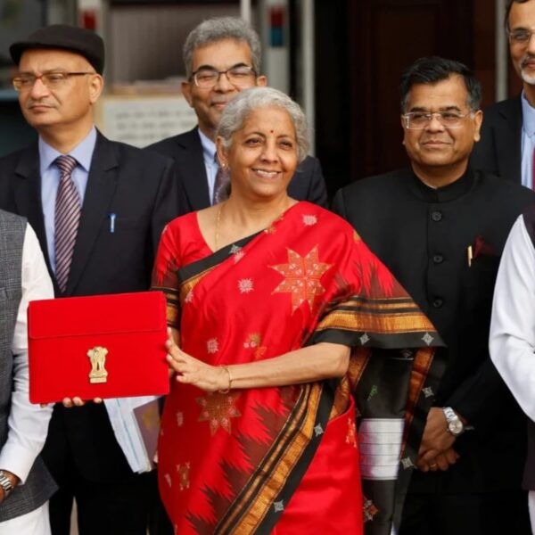 पगारदार मध्यमवर्गासाठी गुडन्यूज! भत्त्यांच्या मर्यादेत महागाईनुसार वाढीचा प्रस्ताव,&hellip;