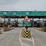 महामार्गावरील टोल नियमांमध्ये क्रांतीकारक बदल: अपुऱ्या कामासाठी आता पूर्ण टोल नाही, प्रवाशांची होणार मोठी बचत!