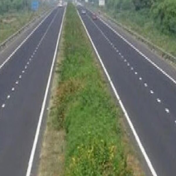 मुंबई-बेंगळूरु महामार्गावरील कोंडीला अखेर ‘ब्रेक’? प्रवाशांना मिळणार दिलासा,&hellip;