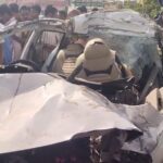 हृदयद्रावक! साखरपुडा होऊन अवघा एक आठवडा उलटला होता, काळाने गाठले… सोलापूर-धुळे महामार्गावर भीषण अपघातात तरुण जोडप्याचा दुर्दैवी अंत