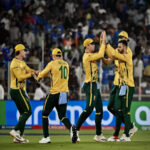 टी-20 विश्वचषक 2026: सुपर 8 मध्ये भारताला दक्षिण आफ्रिकेचा मोठा धक्का! विजयी वारू रोखला, ‘नकोसा’ विक्रमही नावे.