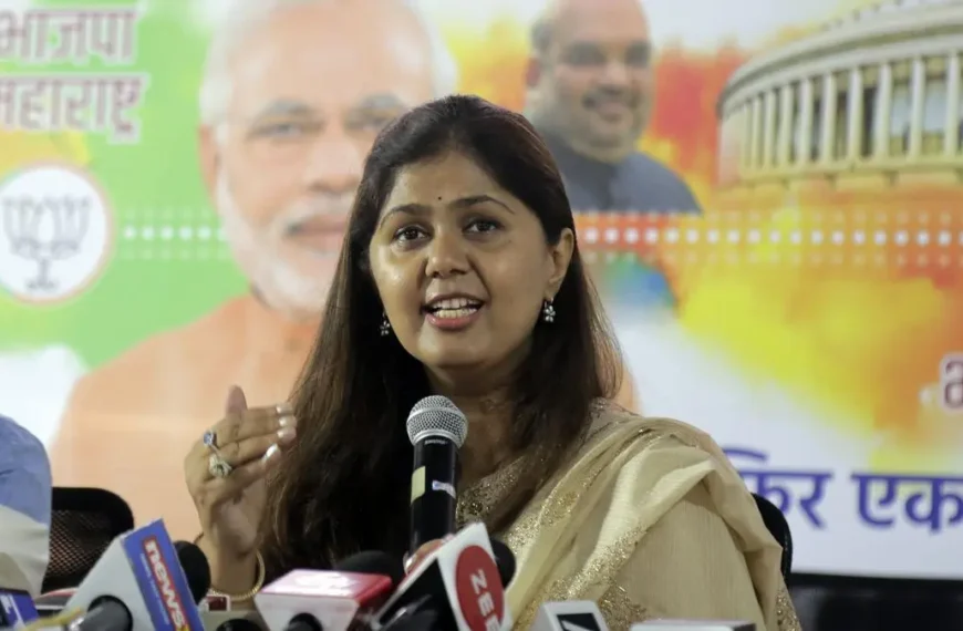 Pankaja Munde यांचा कार्यकर्त्यांना कडक इशारा: शिस्त पाळा, अन्यथा…