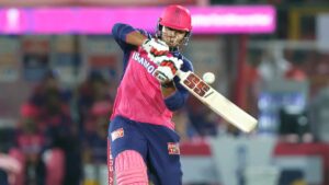 Suryavanshi Storm! IPL 2026: १५ वर्षांच्या Vaibhav Sooryavanshi&hellip;