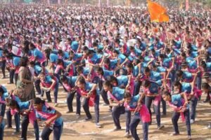 महाराष्ट्राच्या लेझीम शक्तीचा जागतिक विक्रम: सावळाराम महाराज क्रीडा&hellip;
