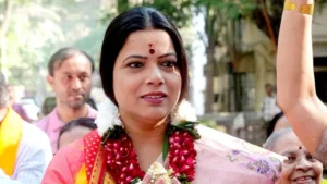 महापौर रितू तावडेंच्या अडचणीत वाढ: २०१६ चे जुने&hellip;