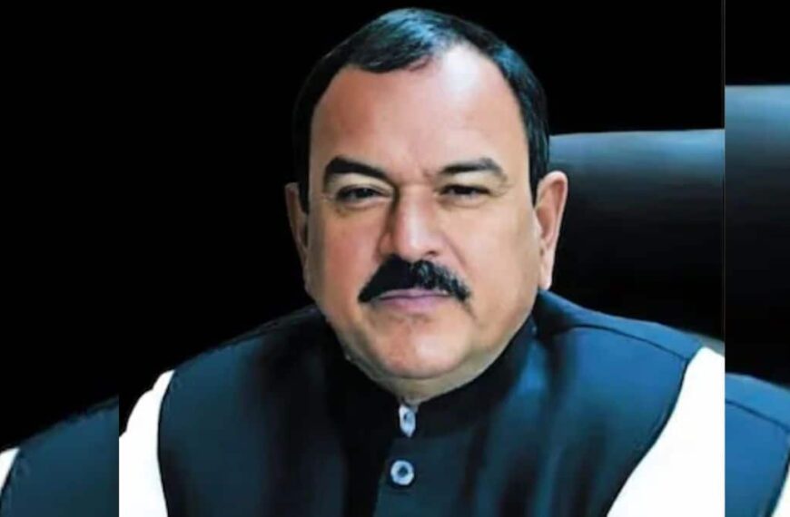 नाशिकच्या भोंदू कॅप्टन Ashok Kharat&hellip;