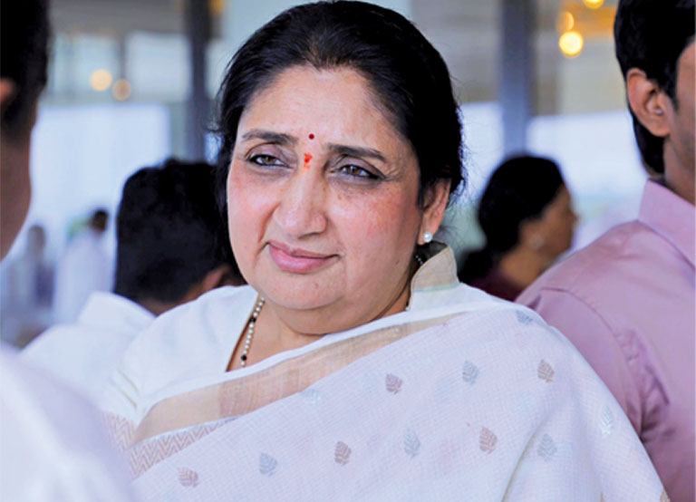 राष्ट्रवादीच्या कोअर कमिटीनंतर सुनेत्रा पवारांचा&hellip;